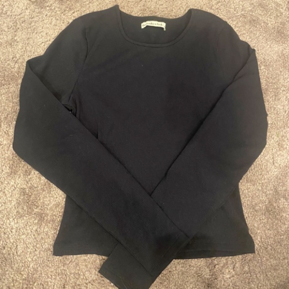 Abercrombie ribbed long sleeve shirt